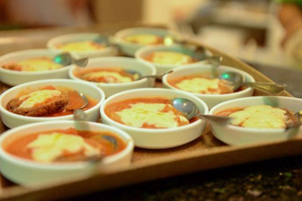 Berinjela a Parmegiana